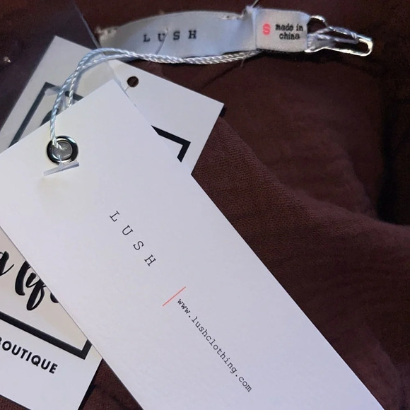 Lush Abigail romper NWT - Picture 5 of 8